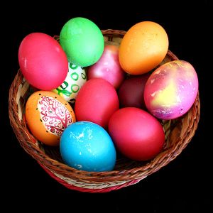 600px-Bg-easter-eggs